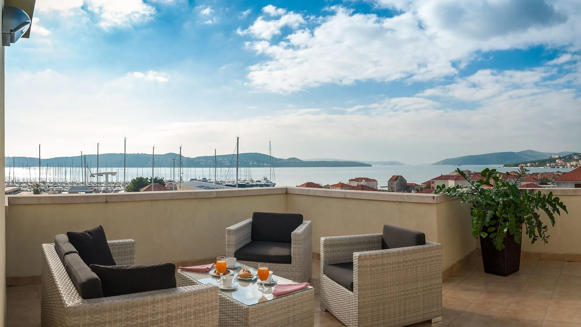 Hotel Rotondo Donji Seget